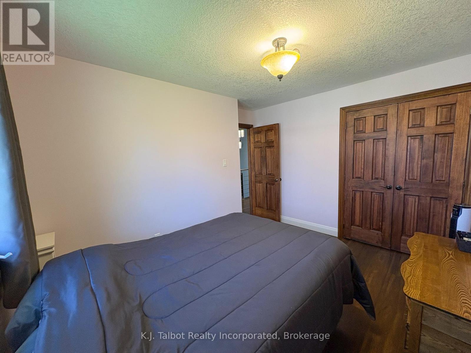 325 Krohmer Drive, Goderich, Ontario  N7A 4G8 - Photo 15 - X12144570