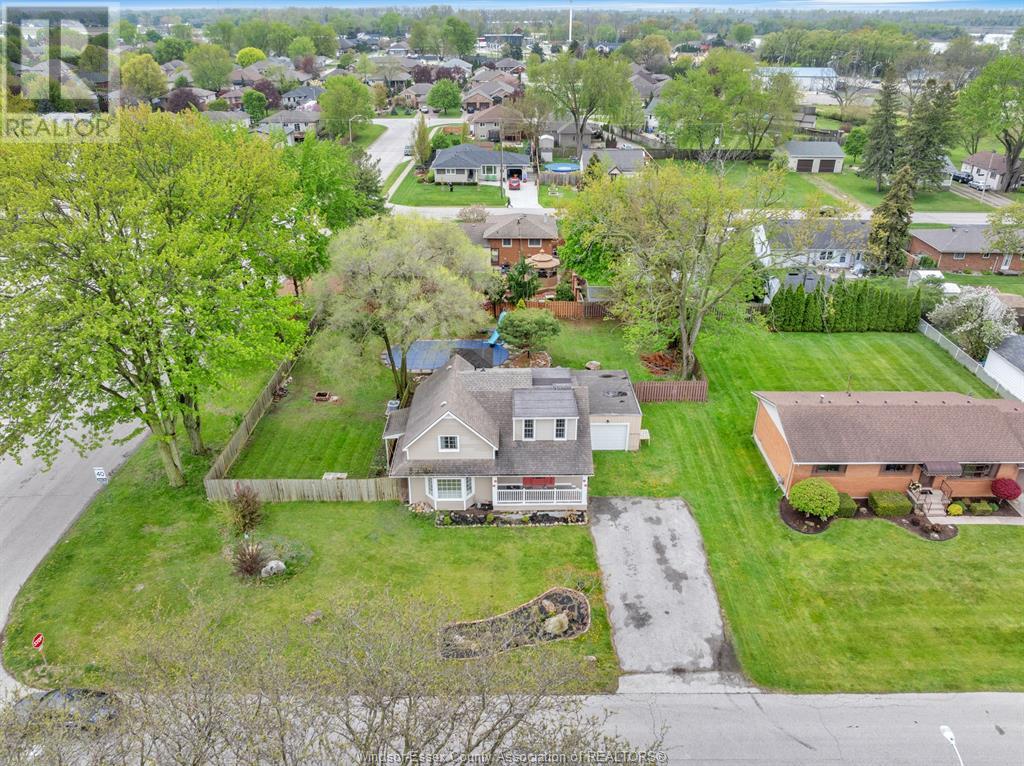 Property at 190 SACRED HEART image 3