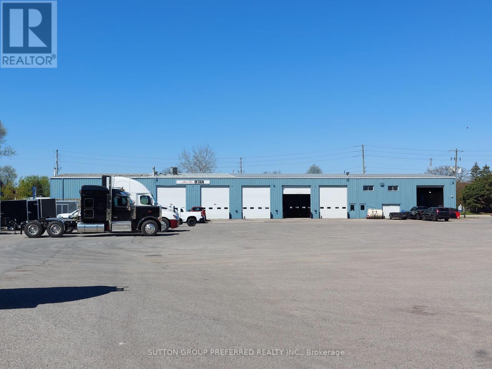 580 Clarke Road, London East, Ontario  N5V 3K5 - Photo 6 - X12144607