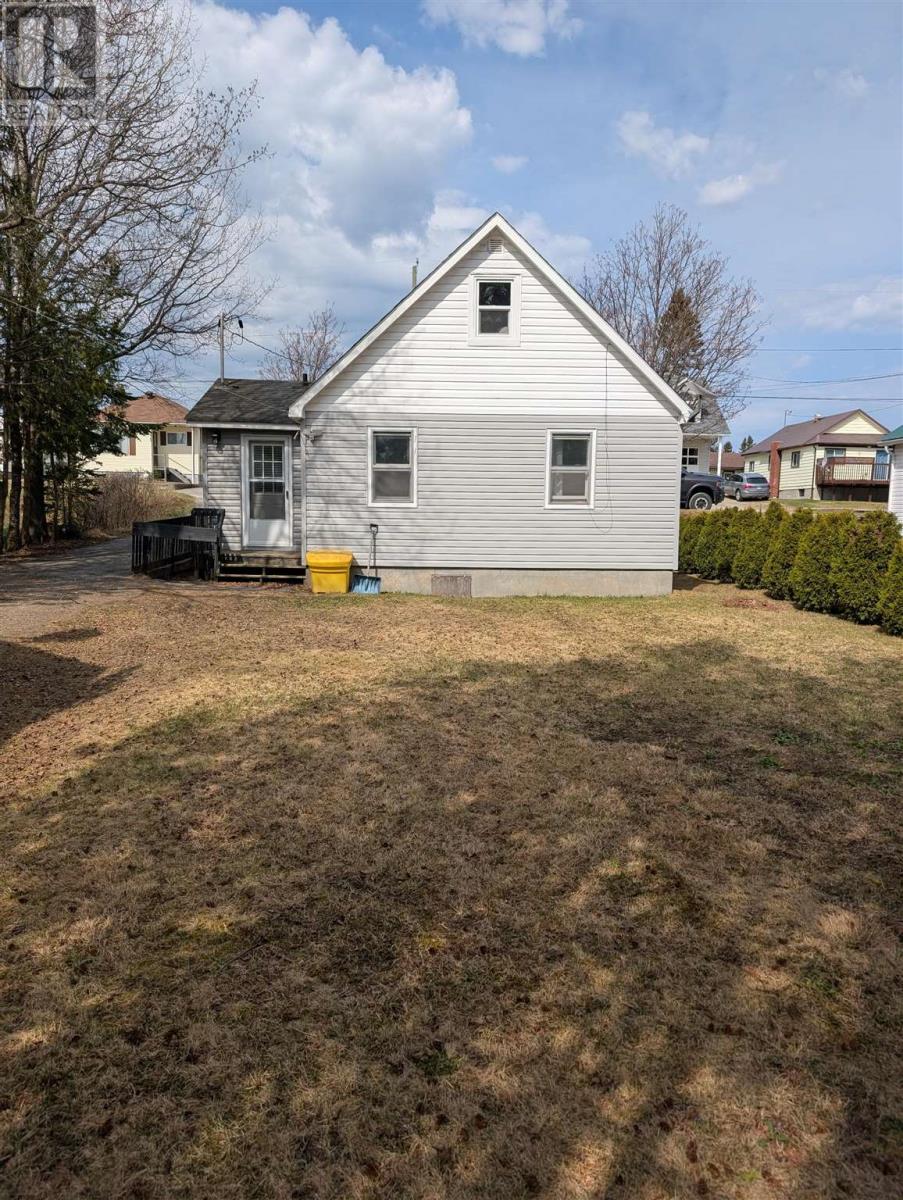 Property at 79 McKinley AVE image 5