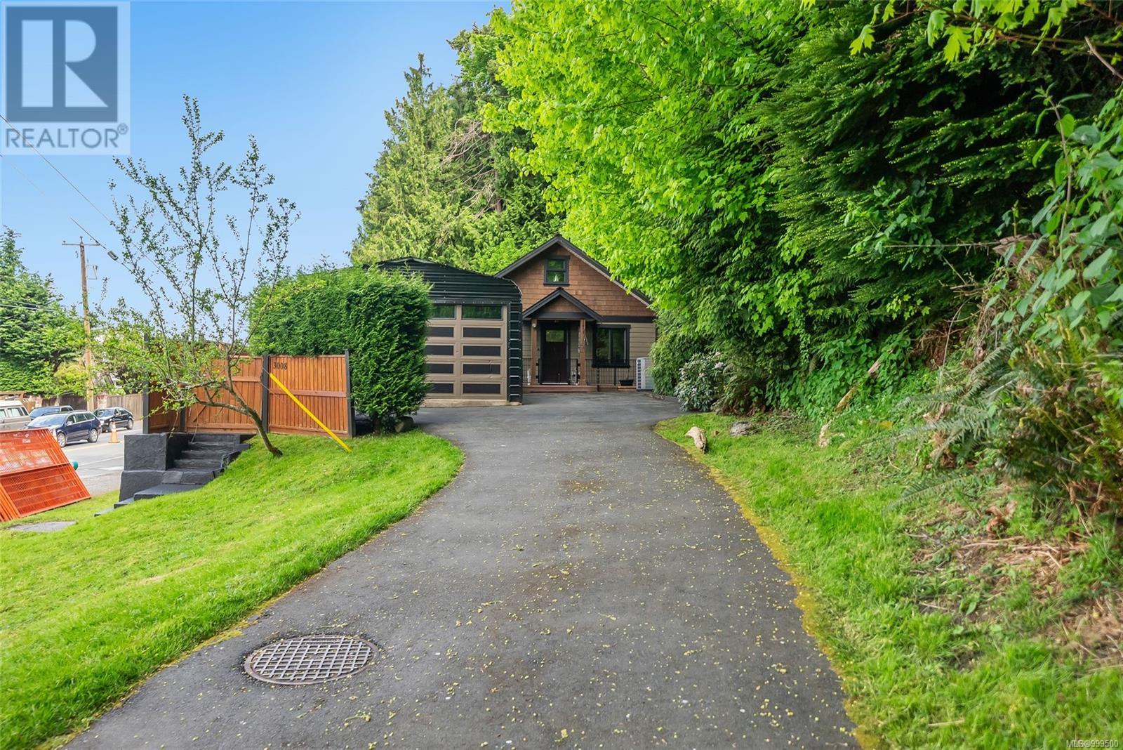 3008 Island Hwy W, Qualicum Beach, British Columbia  V9K 2H2 - Photo 13 - 999500