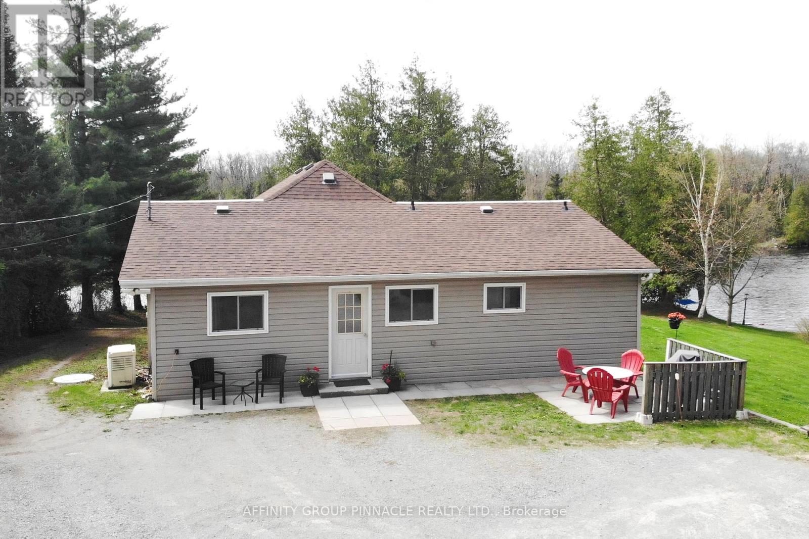 106 Coldstream Road, Kawartha Lakes, Ontario  K0M 1N0 - Photo 41 - X12144637