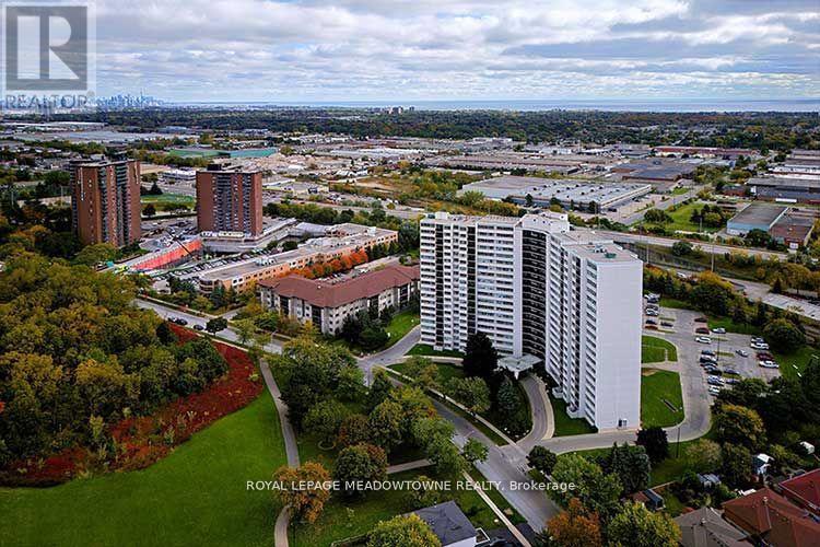 903 - 530 LOLITA GARDENS, Mississauga, Ontario