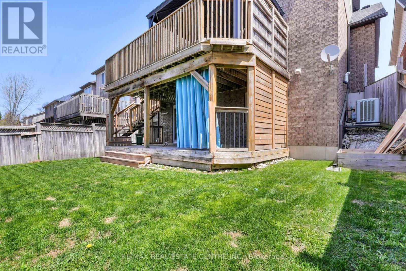 104 Oak Ridge Drive, Orangeville, Ontario  L9W 5J5 - Photo 5 - W12144352