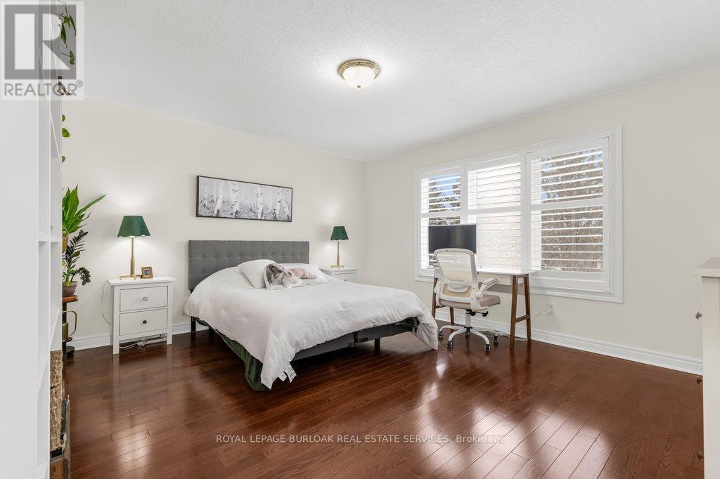 4208 Kane Crescent, Burlington, Ontario  L7M 5C1 - Photo 33 - W12144391