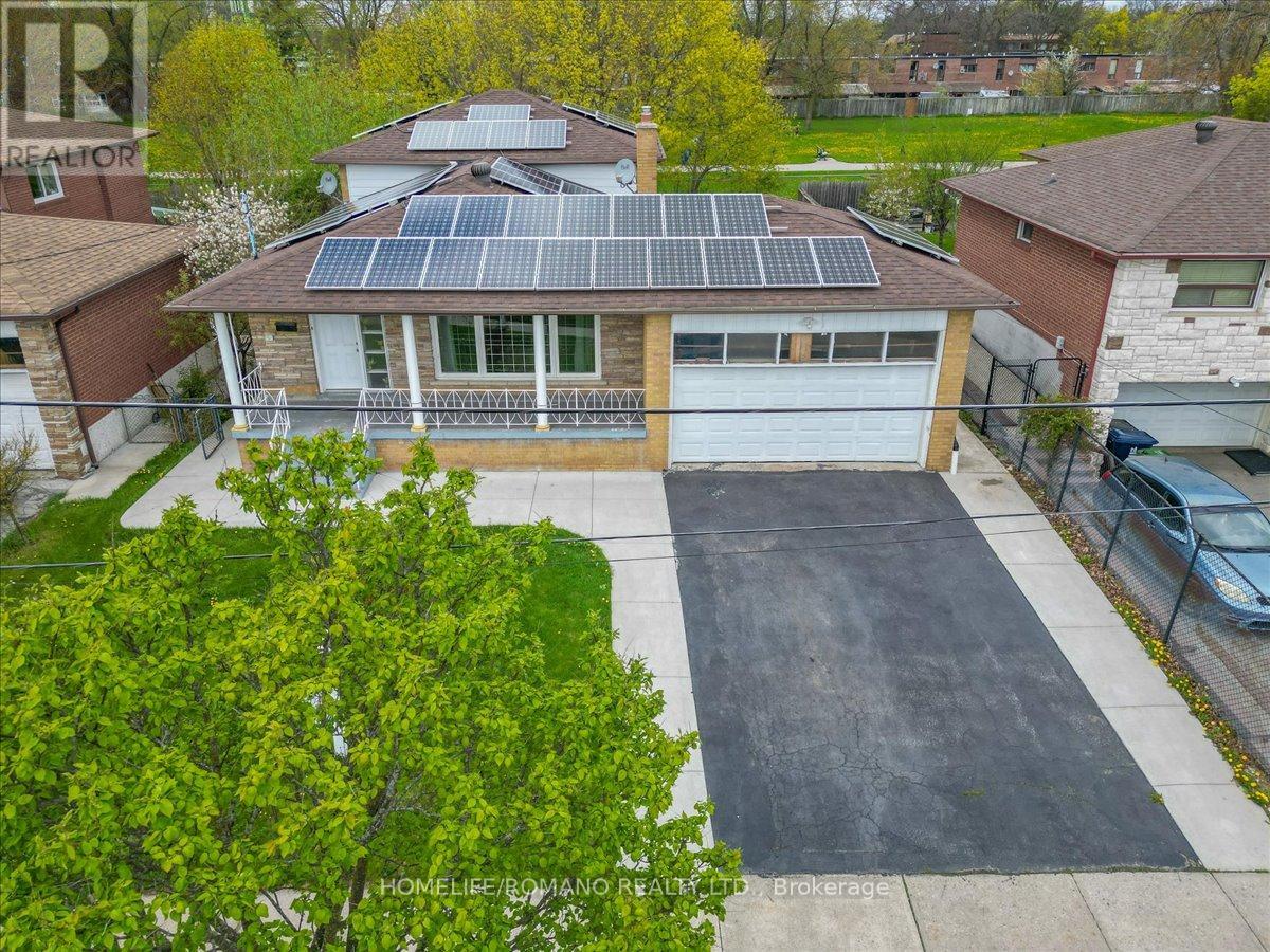 43 Hoover Crescent, Toronto, Ontario  M3N 1P4 - Photo 48 - W12144410
