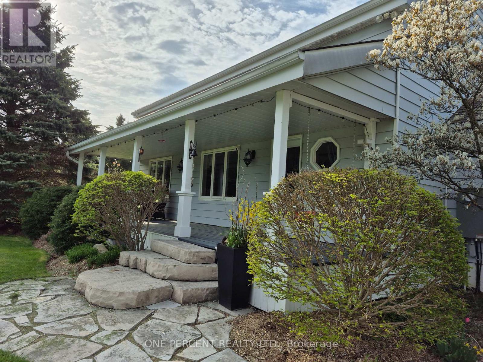 18234 Mississauga Road, Caledon, Ontario  L7K 1M2 - Photo 13 - W12144442