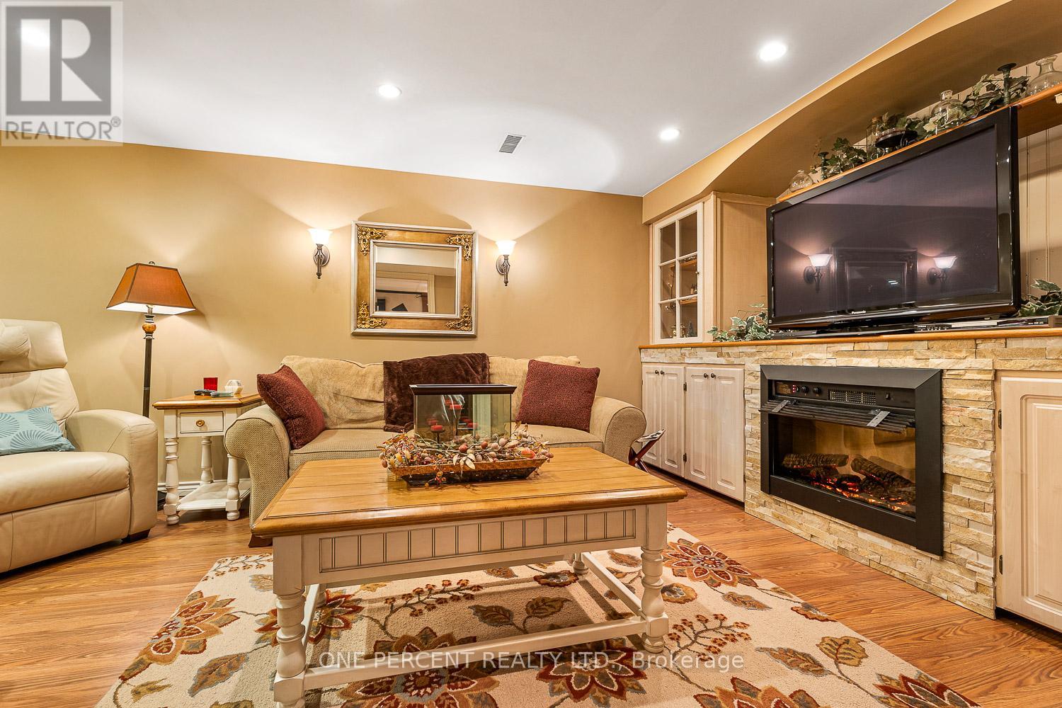 18234 Mississauga Road, Caledon, Ontario  L7K 1M2 - Photo 41 - W12144442