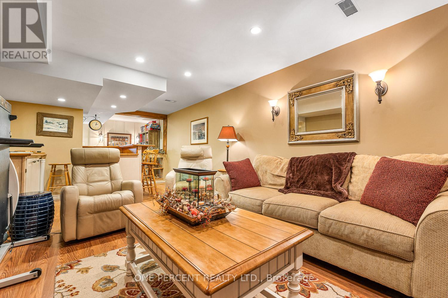 18234 Mississauga Road, Caledon, Ontario  L7K 1M2 - Photo 43 - W12144442