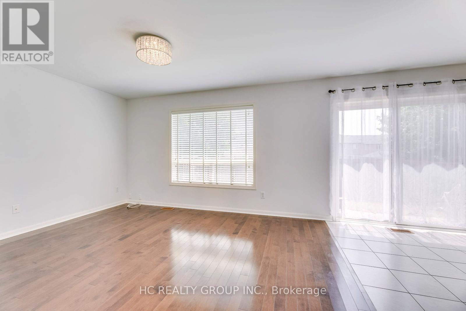 3045 Abernathy Way, Oakville (Bc Bronte Creek), Ontario  L6M 5C1 - Photo 14 - W12144452
