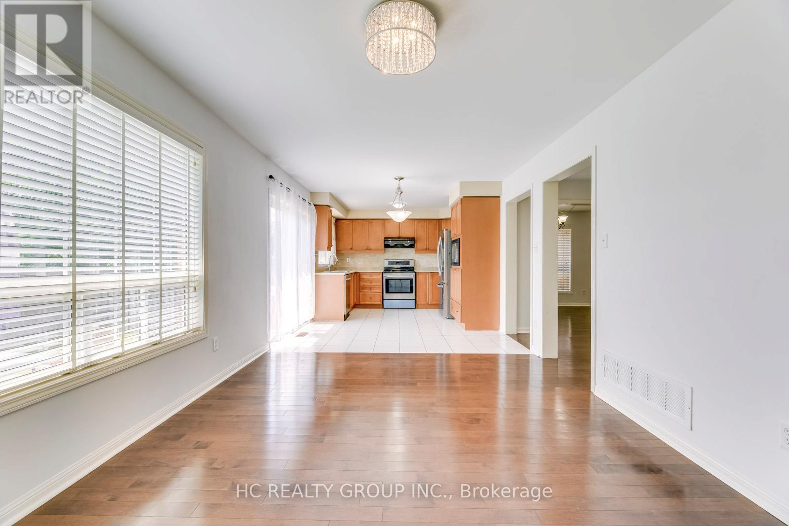 3045 Abernathy Way, Oakville (Bc Bronte Creek), Ontario  L6M 5C1 - Photo 16 - W12144452
