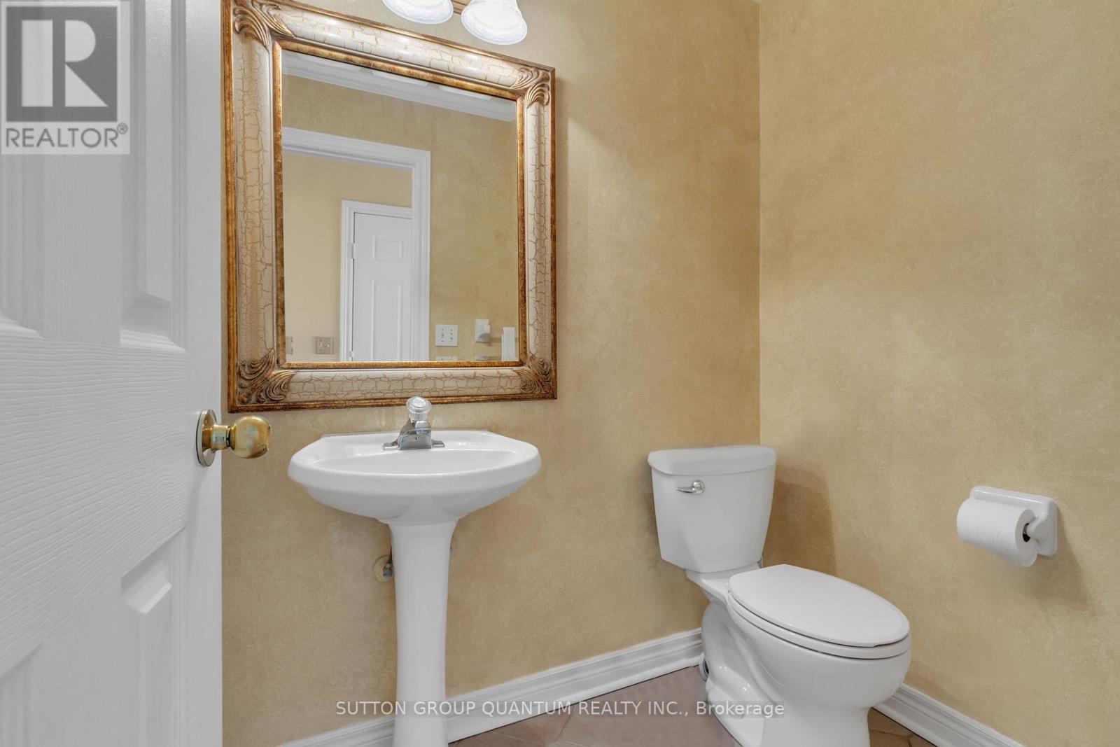 43 - 2250 Rockingham Drive, Oakville, Ontario  L6H 6J3 - Photo 8 - W12144517