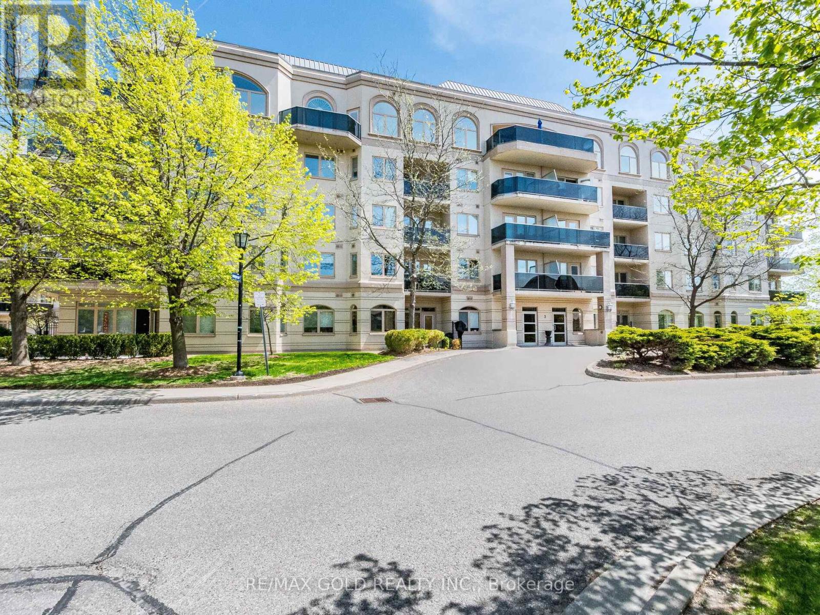 201 - 3 DAYSPRING CIRCLE, Brampton, Ontario