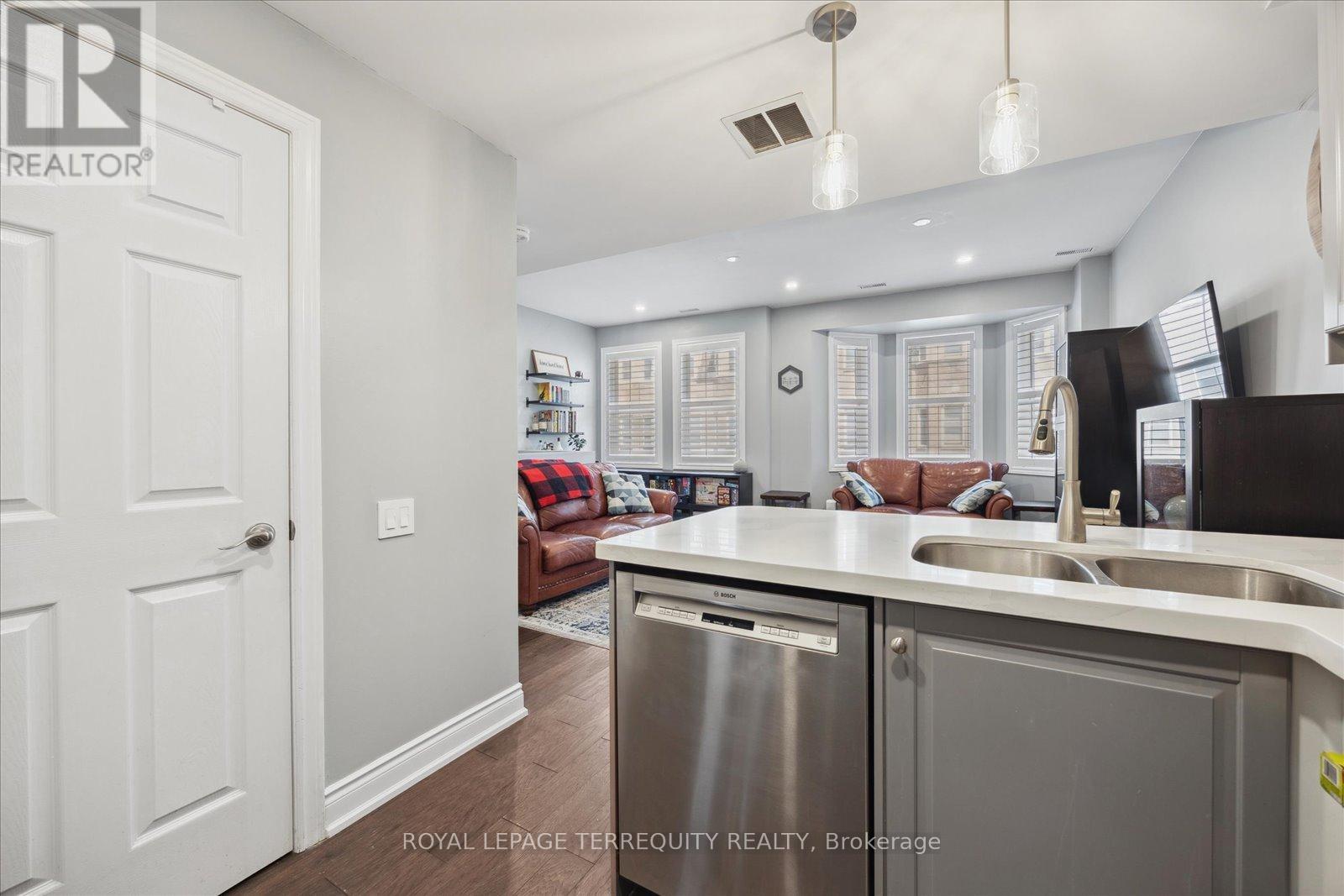 61 - 760 Lawrence Avenue W, Toronto, Ontario  M6A 3E7 - Photo 14 - W12144522