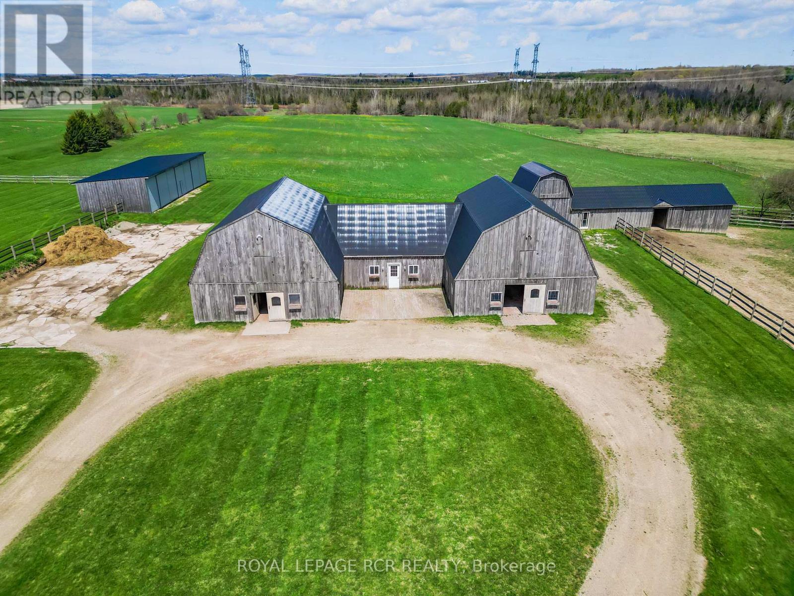 071533 10th Line, East Garafraxa, Ontario  L9W 7A1 - Photo 3 - X12144411