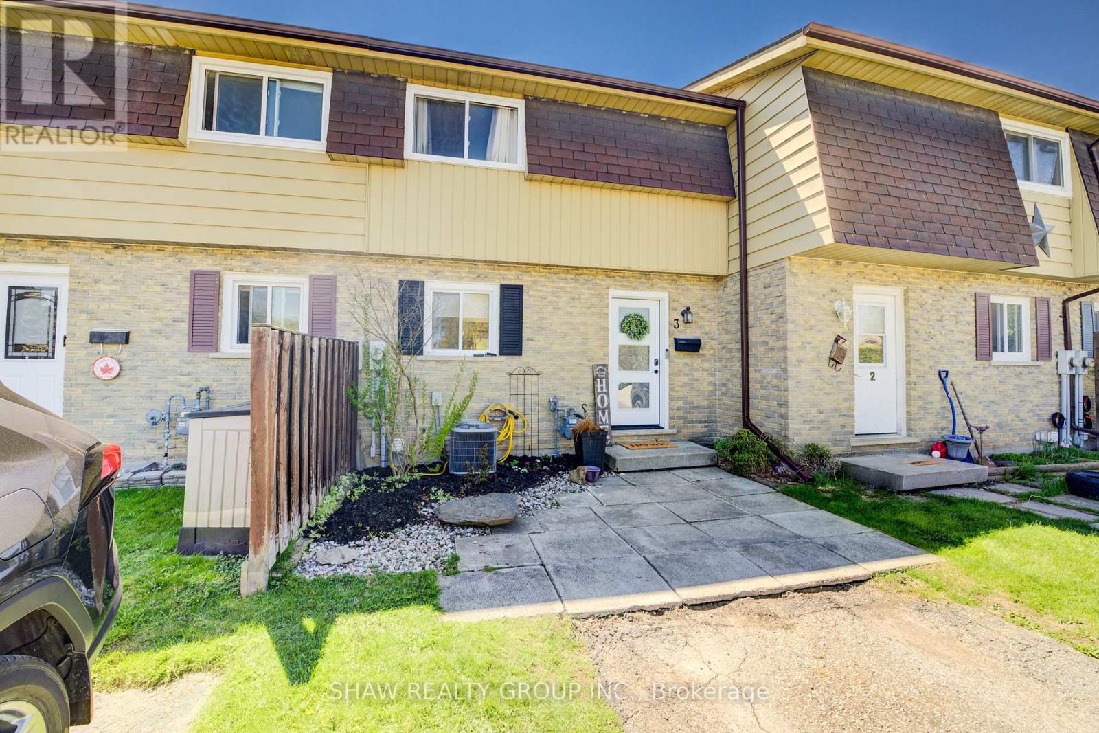 3 - 1060 Canfield Crescent, Woodstock, Ontario  N4S 8P3 - Photo 3 - X12144534