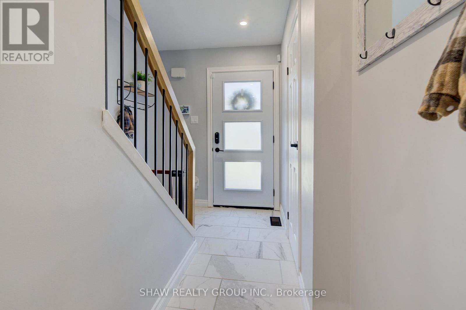 3 - 1060 Canfield Crescent, Woodstock, Ontario  N4S 8P3 - Photo 4 - X12144534