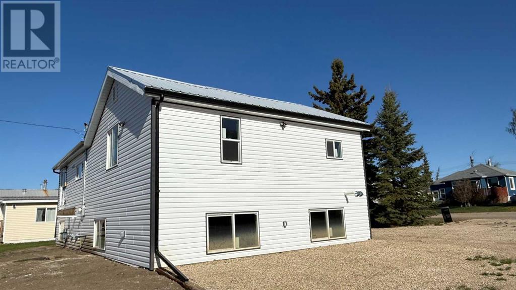 10025 99 Avenue, la glace, Alberta