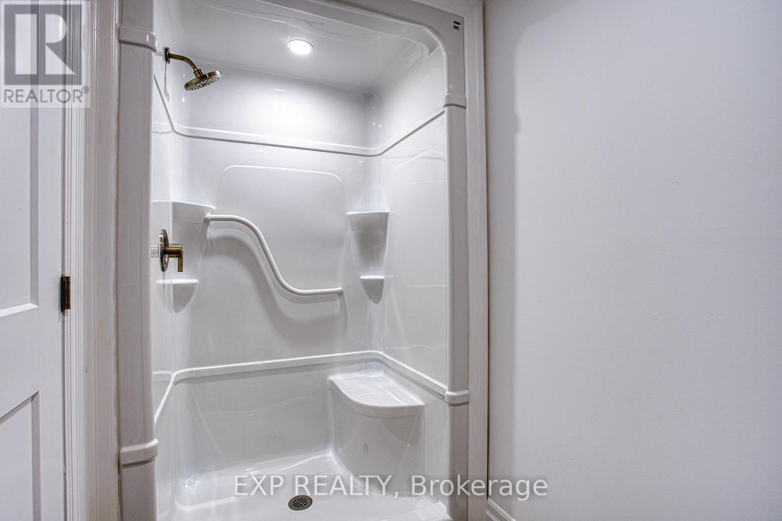 7543 Splendour Drive, Niagara Falls, Ontario  L2H 3V8 - Photo 28 - X11960957