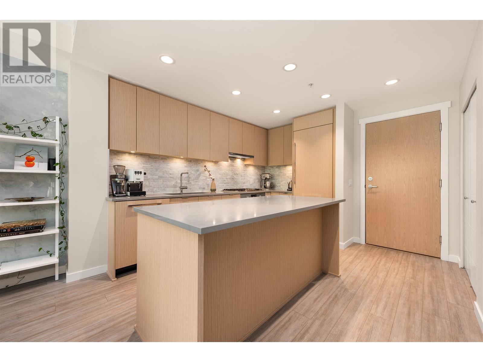 218 9233 Odlin Road, Richmond, British Columbia  V6X 0V4 - Photo 3 - R3001862