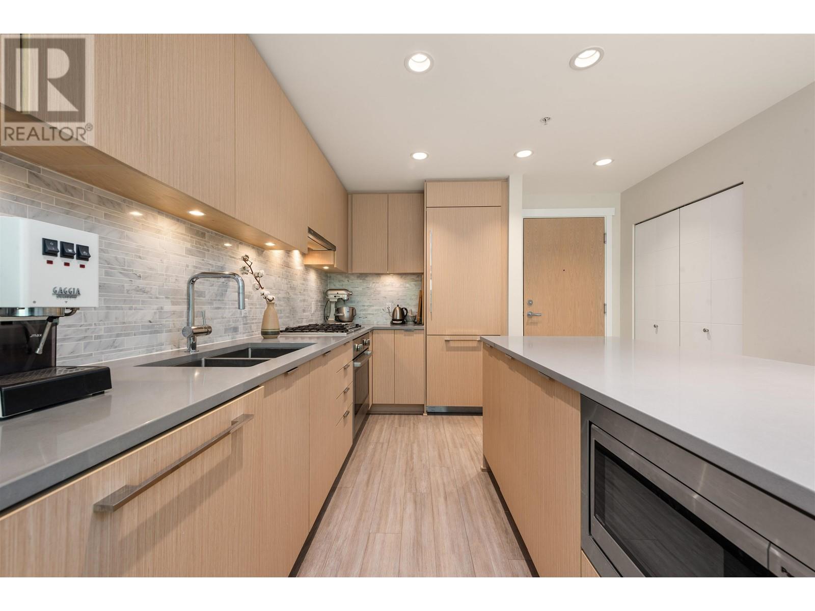 218 9233 Odlin Road, Richmond, British Columbia  V6X 0V4 - Photo 4 - R3001862