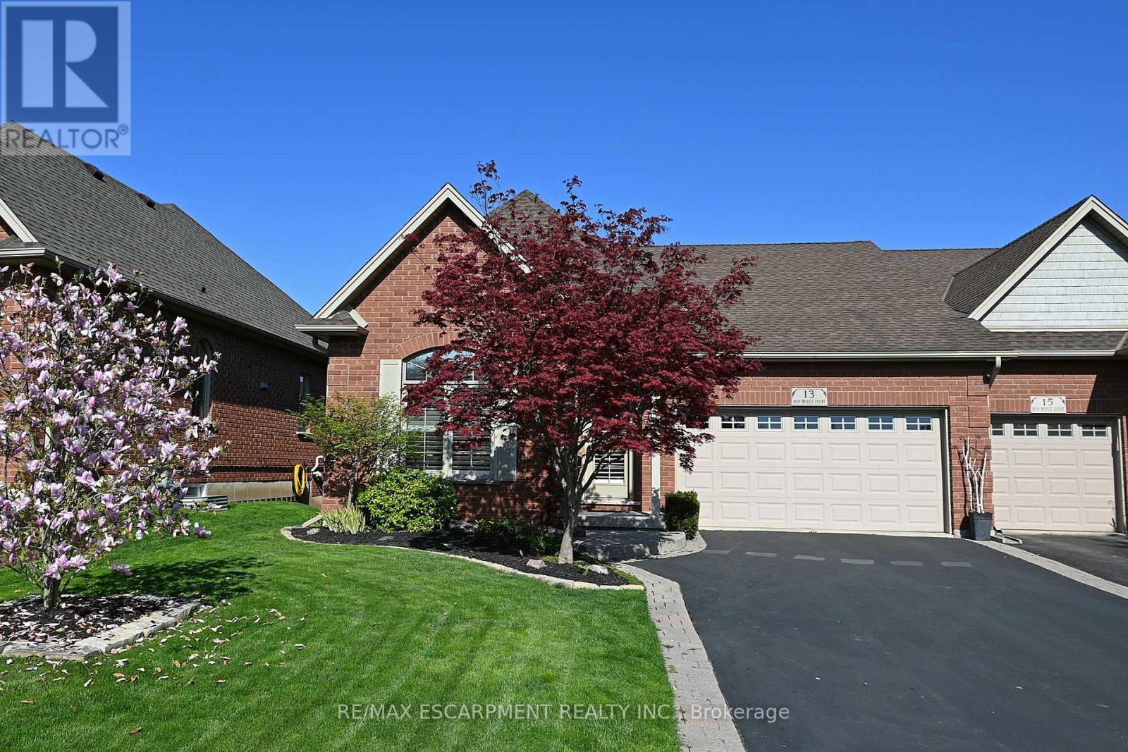 13 IRON BRIDGE COURT, Haldimand, Ontario