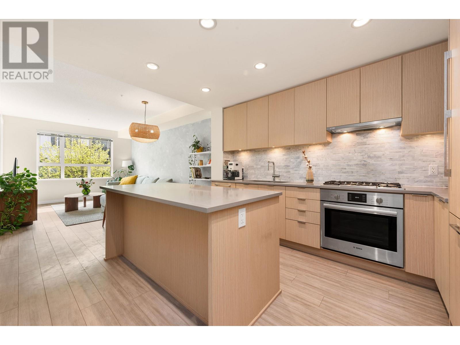218 9233 ODLIN ROAD, Richmond, British Columbia