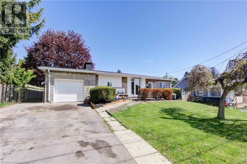 166 Elm Street, St. Thomas, Ontario  N5R 1J3 - Photo 2 - 40728052