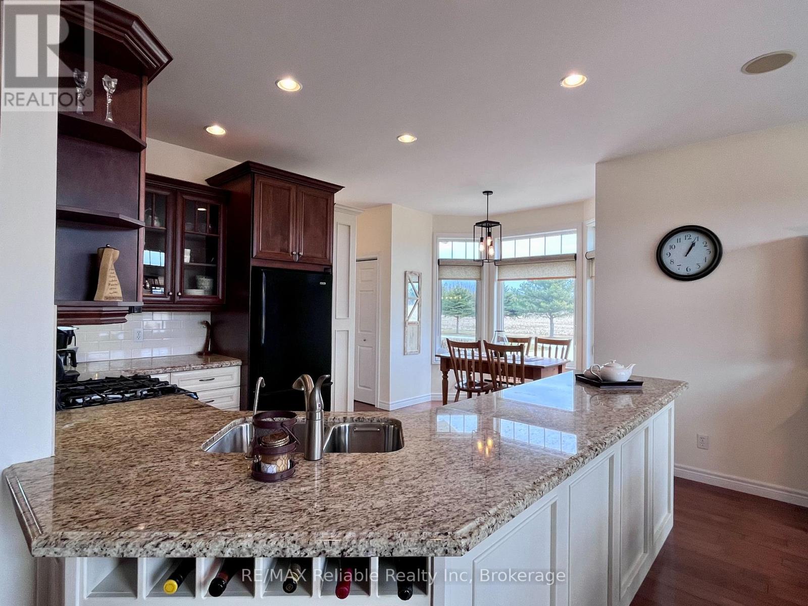 33859 Golf Course Road, Ashfield-Colborne-Wawanosh, Ontario  N7A 3Y3 - Photo 11 - X12067915