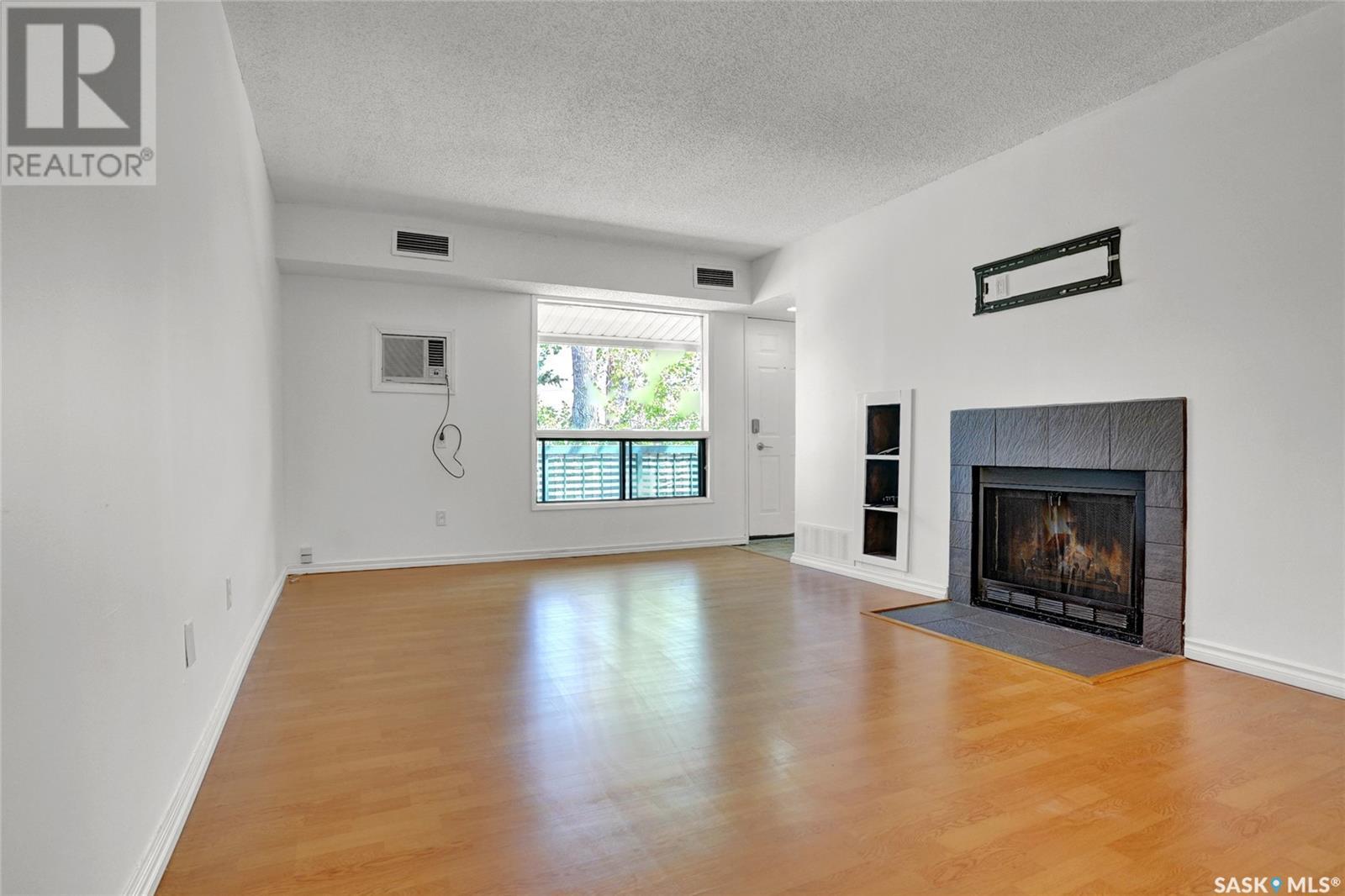 Property at 182 Gore PLACE image 3