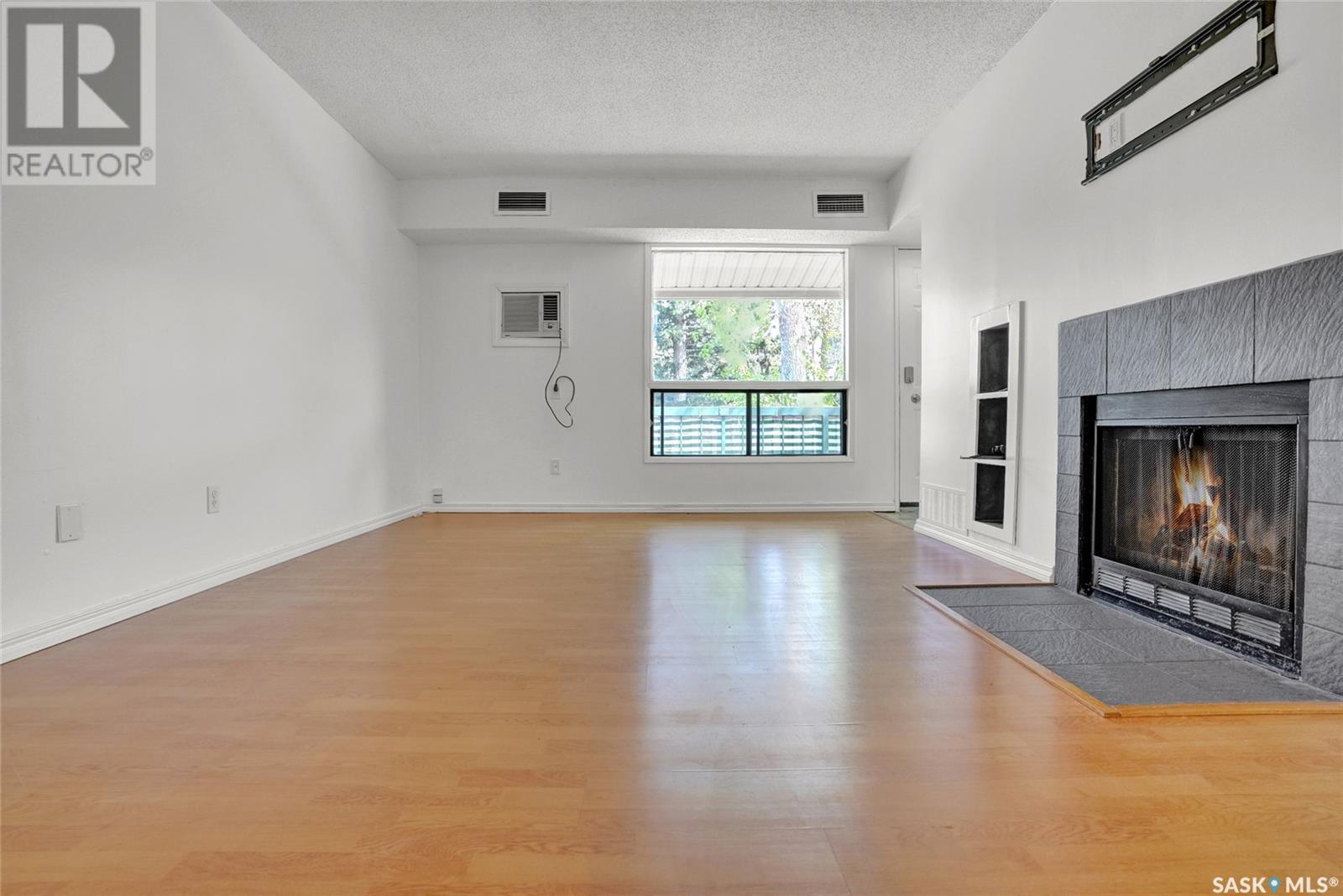 Property at 182 Gore PLACE image 4