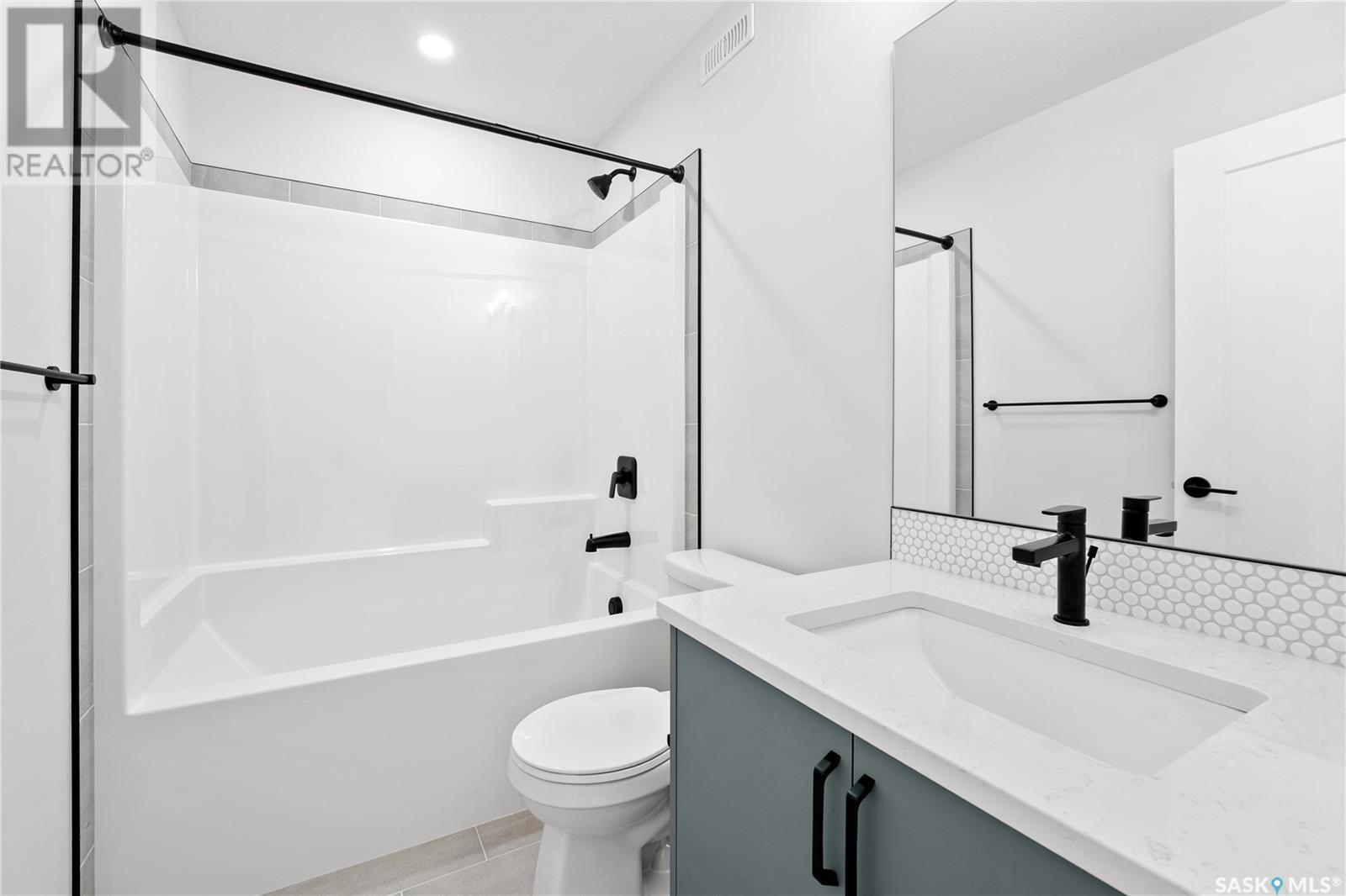 3056 Dumont Way, Regina, Saskatchewan  S4V 3Z3 - Photo 25 - SK004232