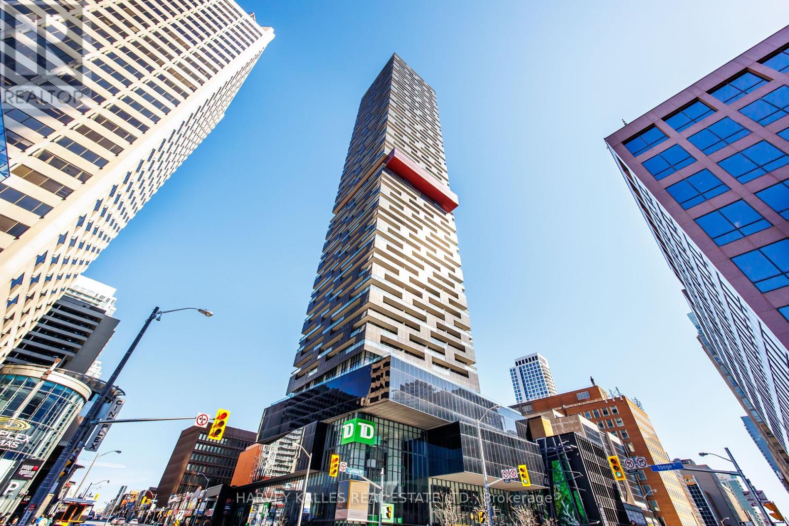 5807 - 8 Eglinton Avenue E, Toronto (Mount Pleasant West), Ontario  M4P 0C1 - Photo 8 - C12084642