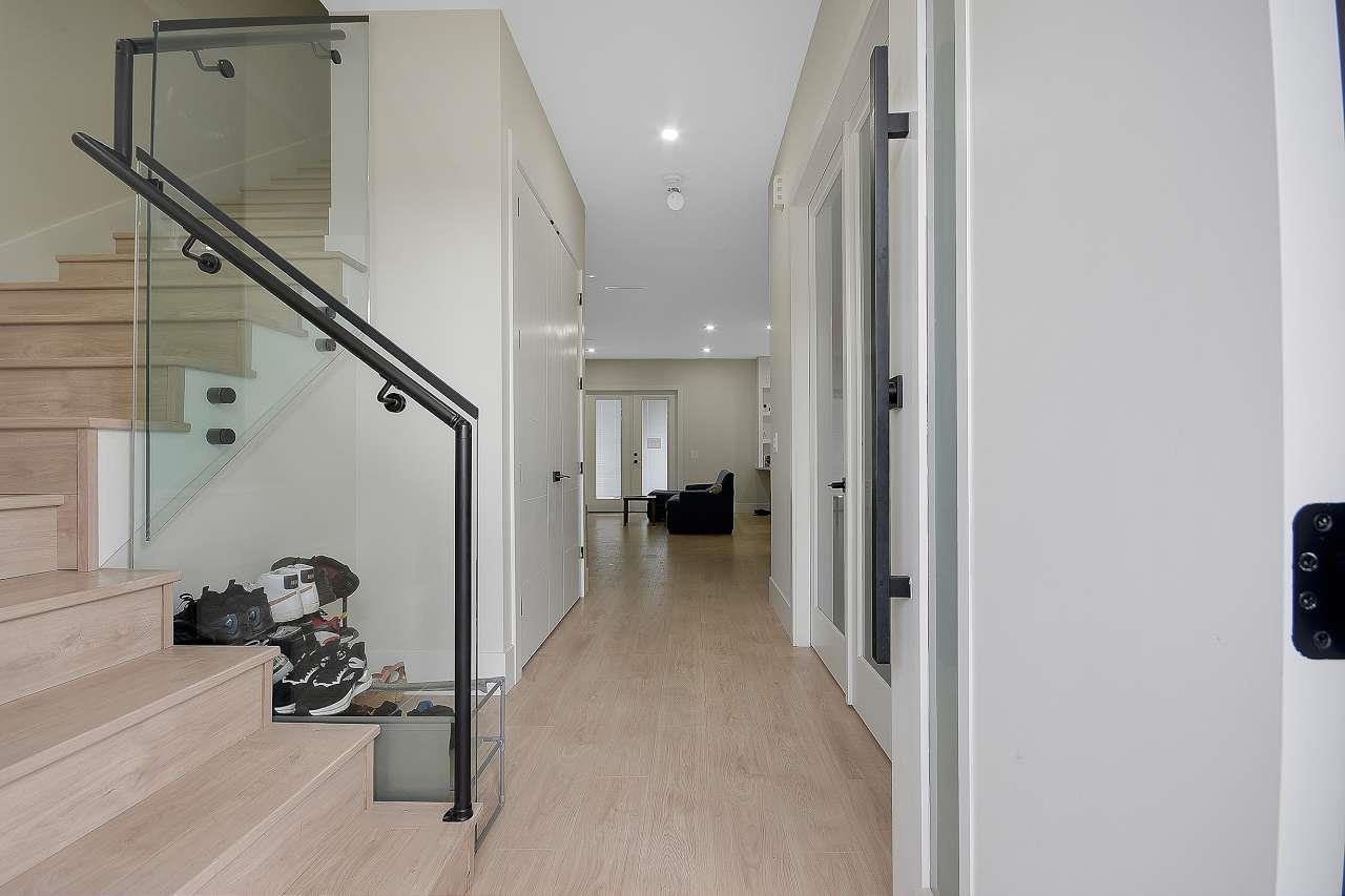 Property at 19121 67 AVENUE image 2
