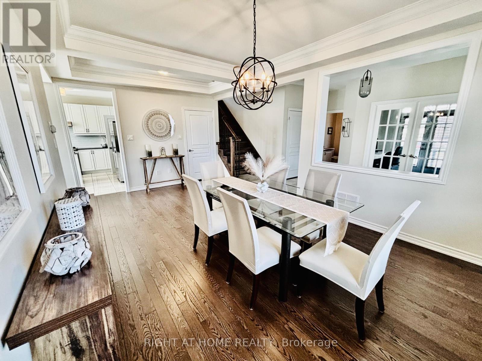 27 Roy Road, New Tecumseth, Ontario  L0G 1W0 - Photo 8 - N12061099