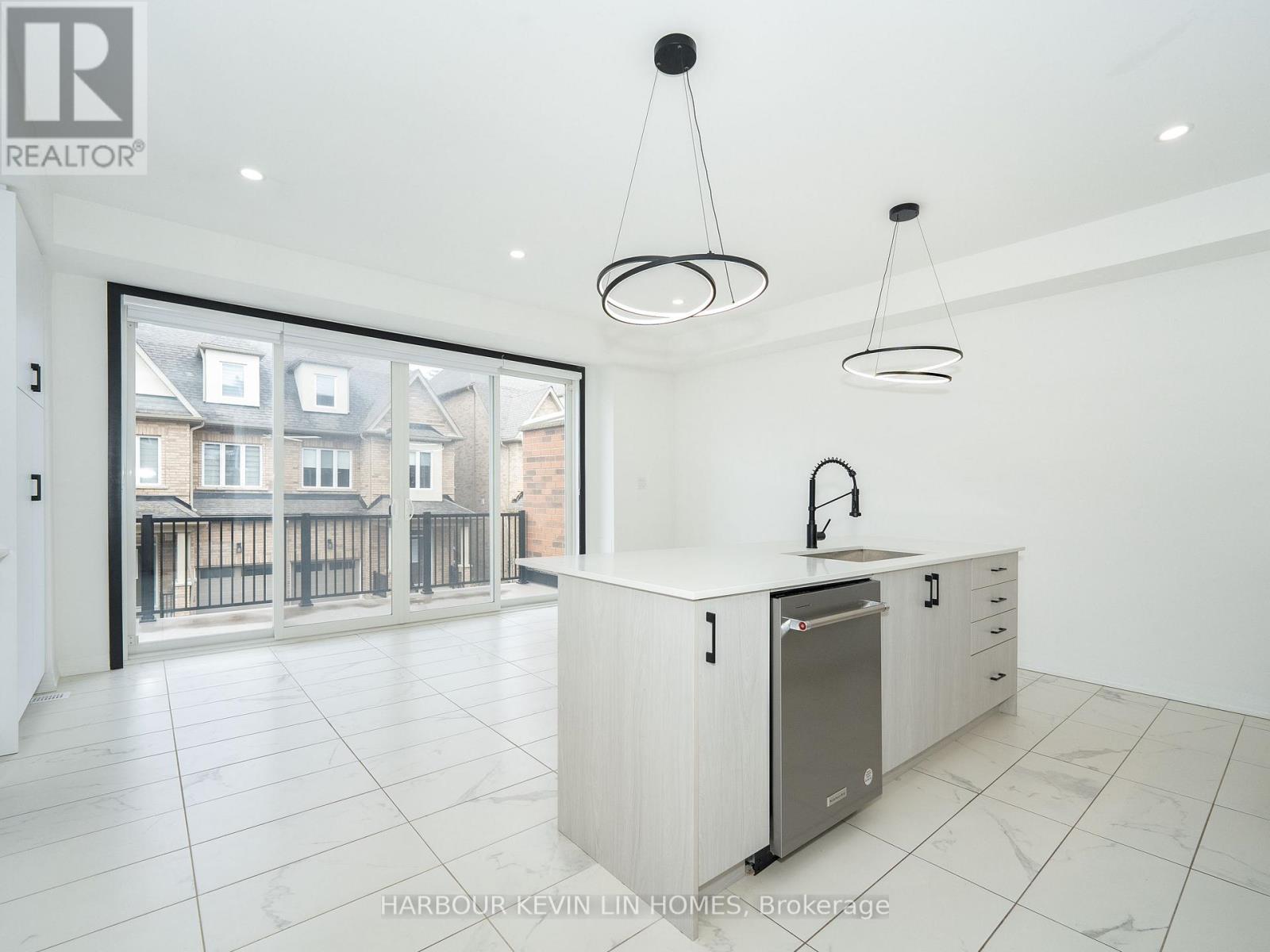 9080 Woodbine Avenue, Markham, Ontario  L3R 0J8 - Photo 15 - N12134962