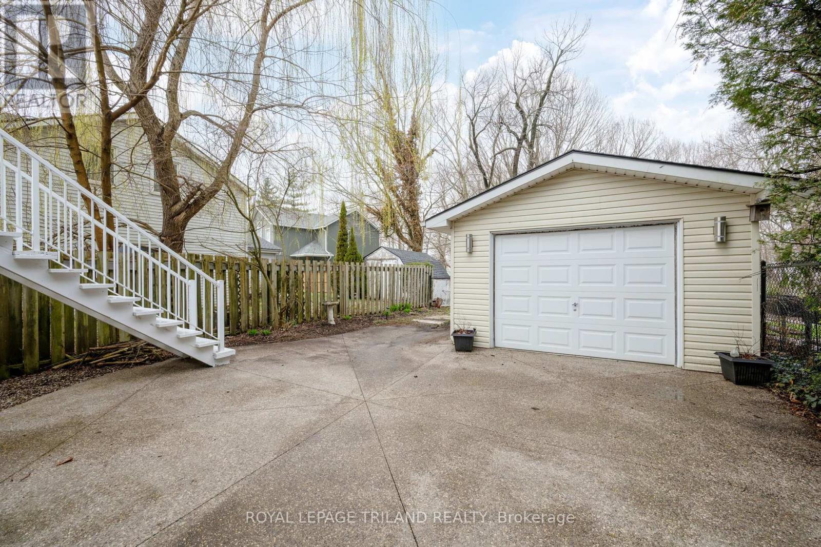 387 Front Street, Central Elgin, Ontario  N5L 1G2 - Photo 36 - X12107905