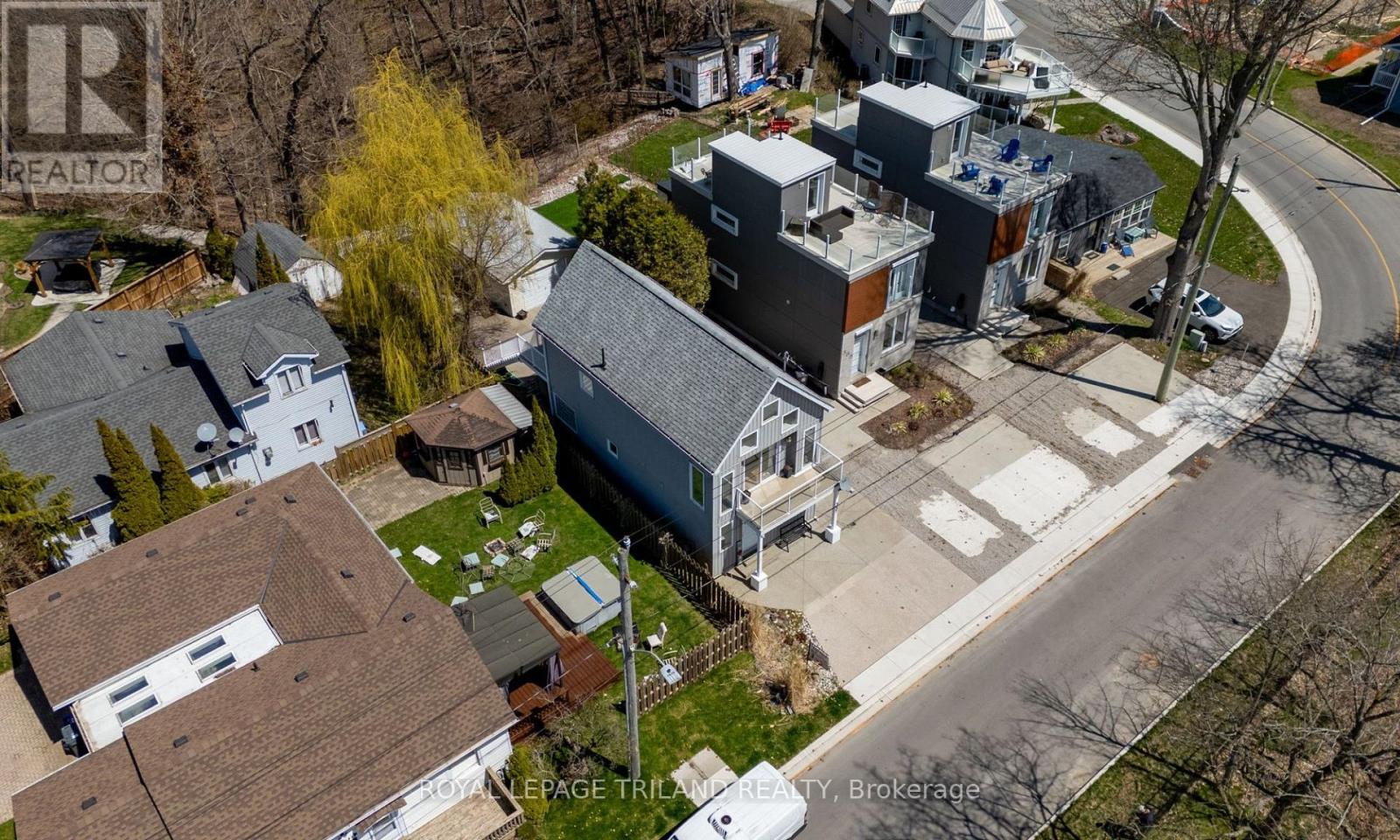 387 Front Street, Central Elgin, Ontario  N5L 1G2 - Photo 43 - X12107905