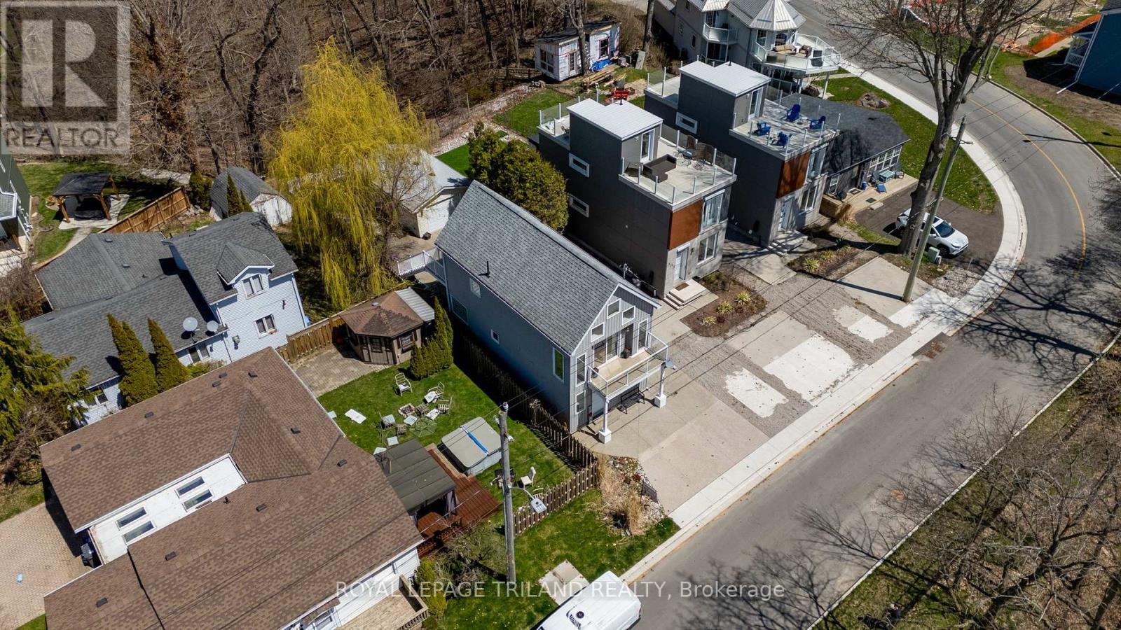 387 Front Street, Central Elgin, Ontario  N5L 1G2 - Photo 46 - X12107905