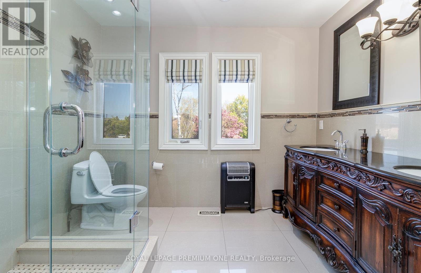 27 Marconi Avenue, Vaughan, Ontario  L4L 7A6 - Photo 27 - N12143784