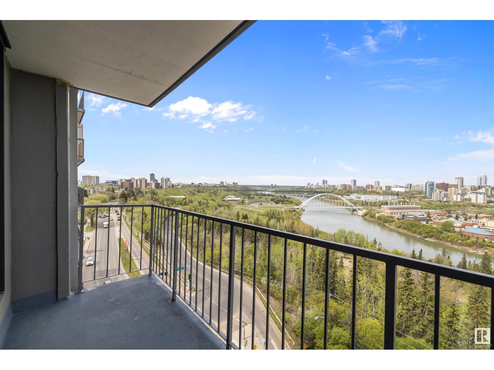 #1004 10135 Saskatchewan Dr Nw, Edmonton, Alberta  T6E 4Y9 - Photo 24 - E4436125