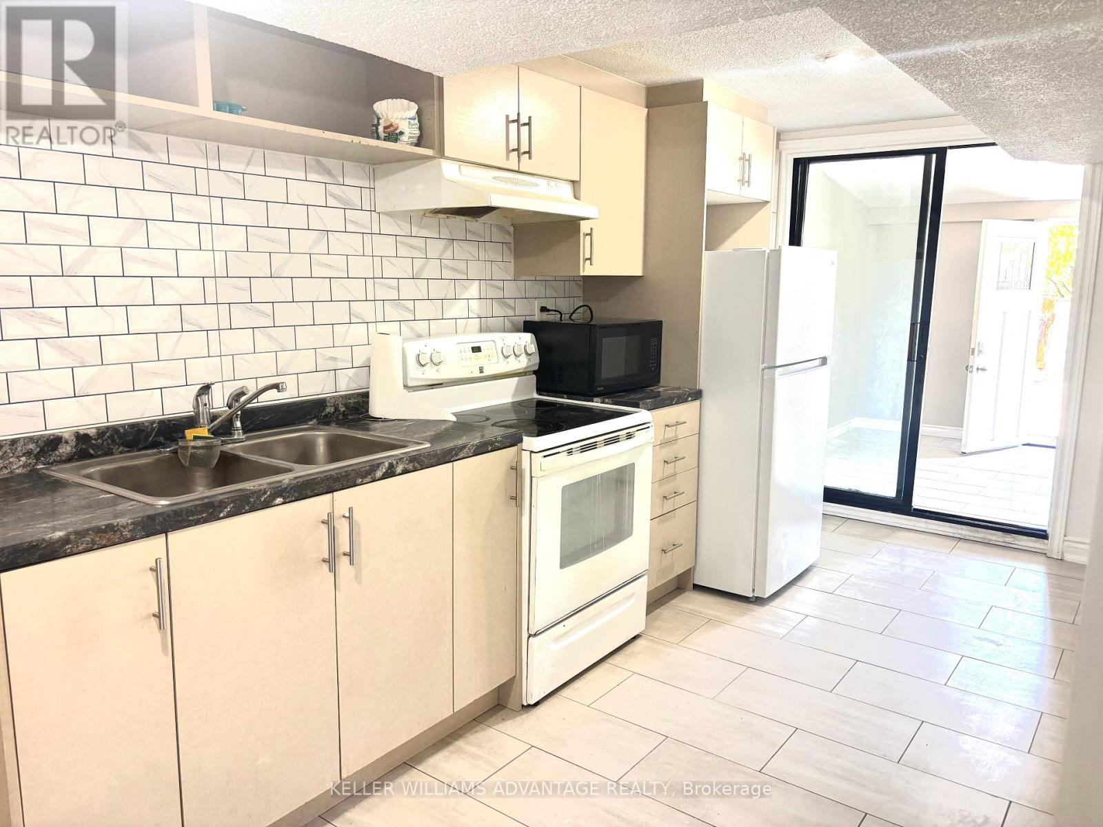 4139 Dursley Crescent, Mississauga, Ontario  L4Z 1J6 - Photo 16 - W12143203