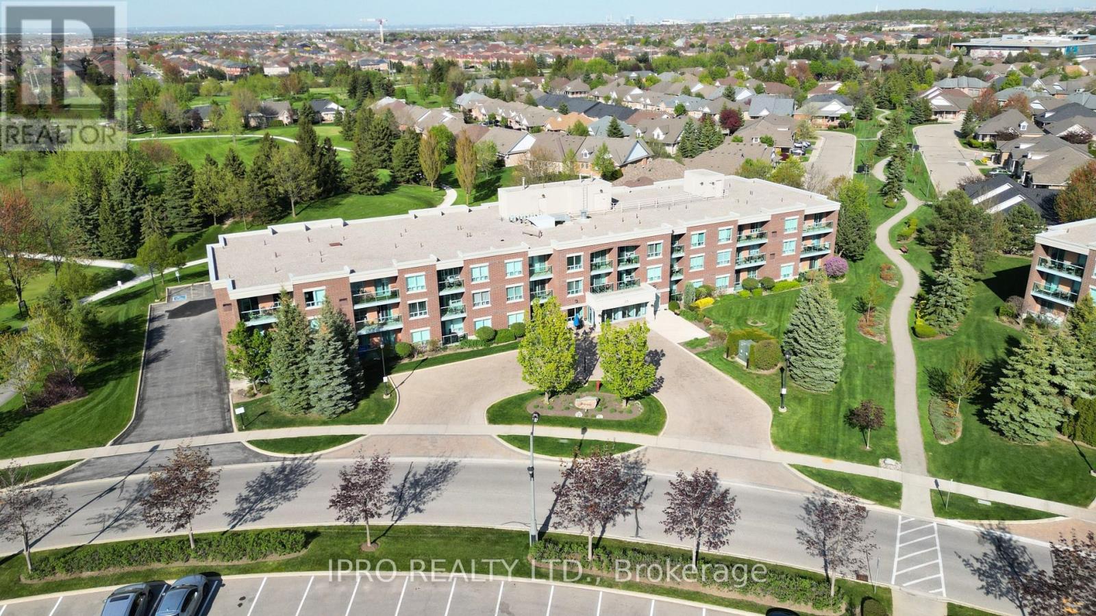 Property at 207 - 25 VIA ROSEDALE WAY image 3