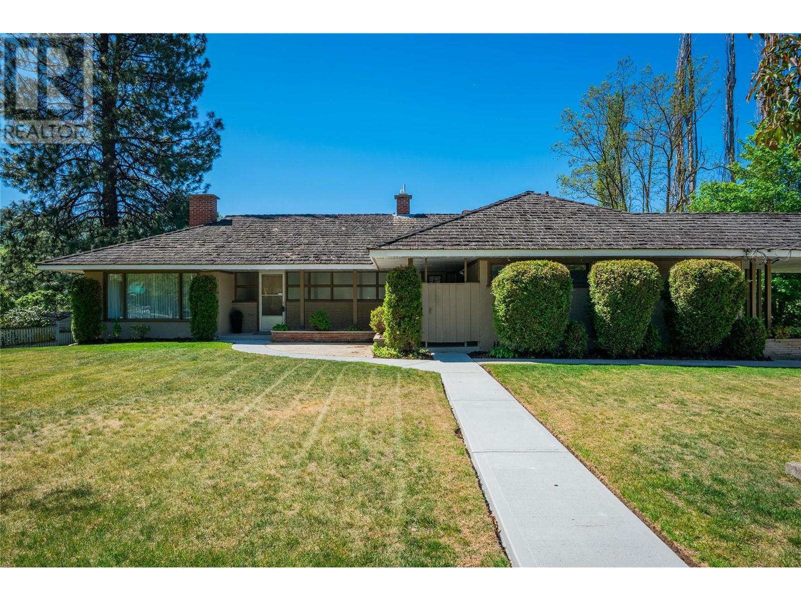 Property at 12 HAZLEWOOD Drive image 1