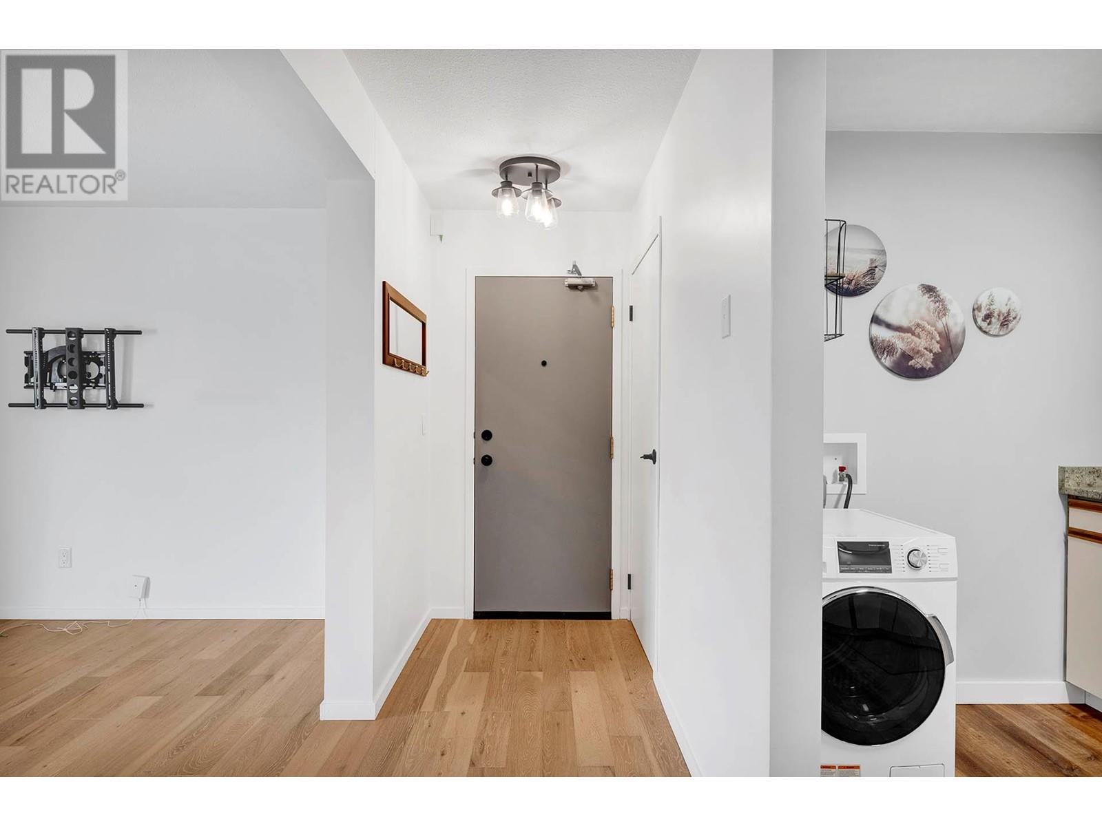 44 Whiteshield  S Crescent Unit# 701, Kamloops, British Columbia  V2E 2J1 - Photo 22 - 10347652