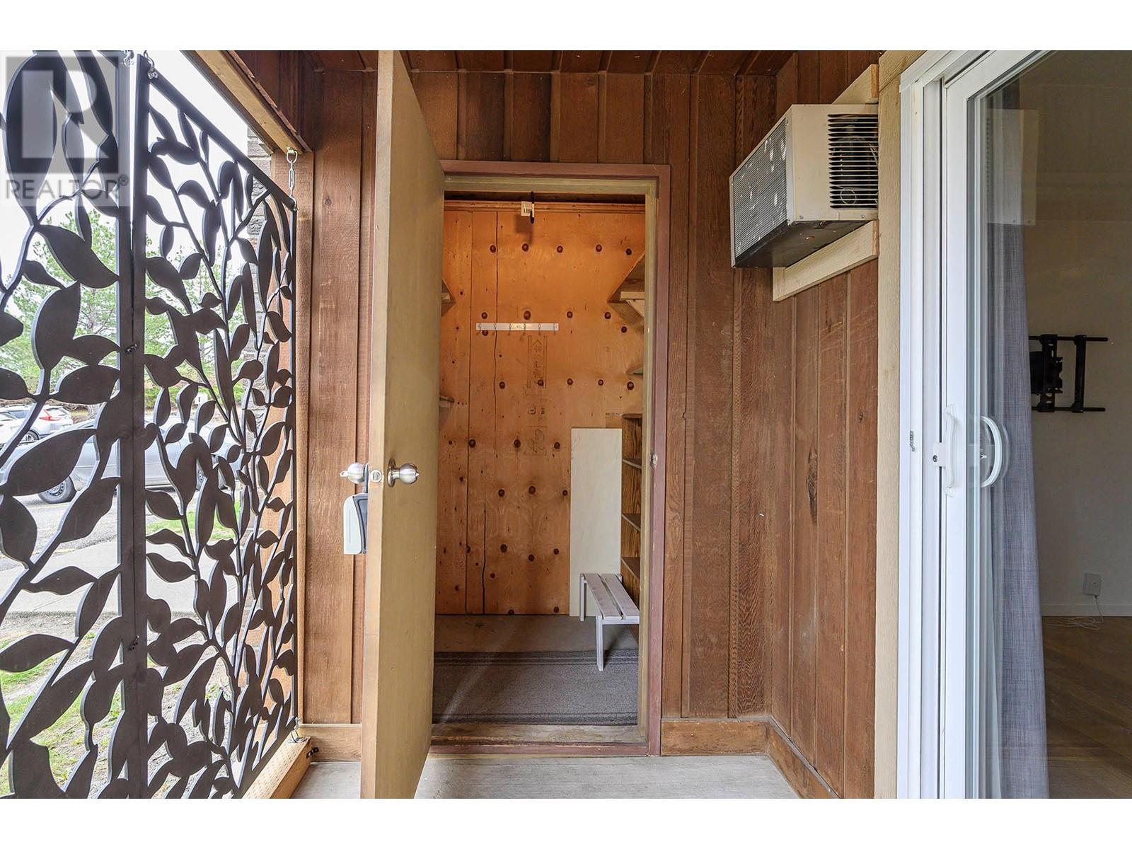 44 Whiteshield  S Crescent Unit# 701, Kamloops, British Columbia  V2E 2J1 - Photo 38 - 10347652