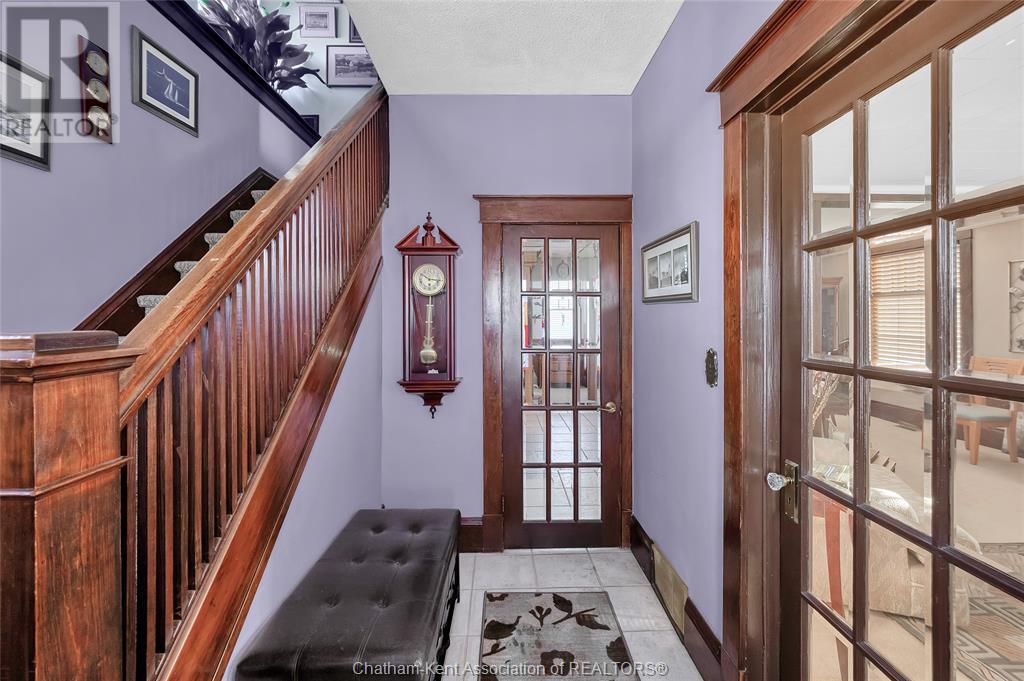 Property at 15 Joseph STREET image 4