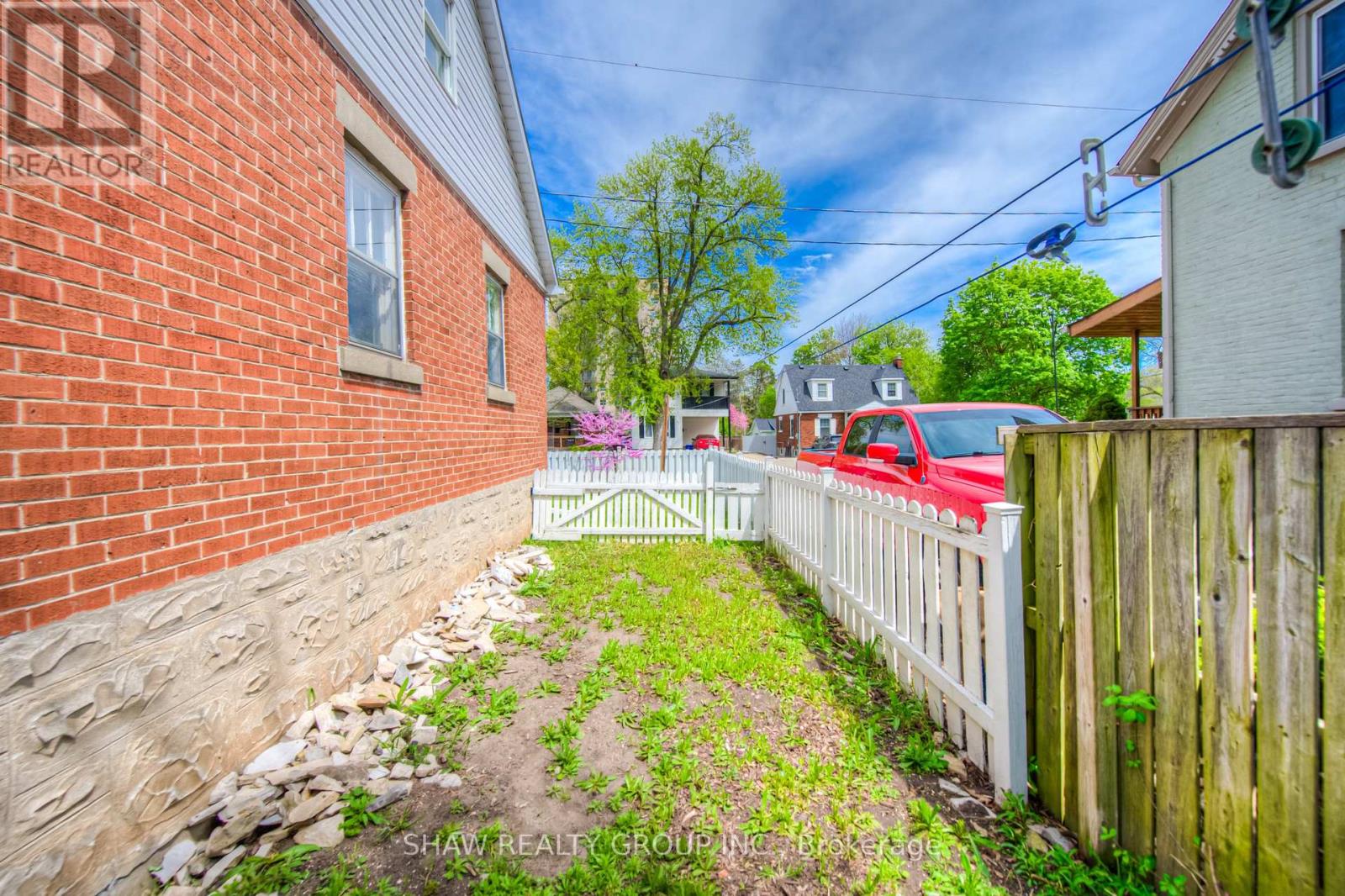 1 Francis Street, Cambridge, Ontario  N1S 1Z6 - Photo 38 - X12144023