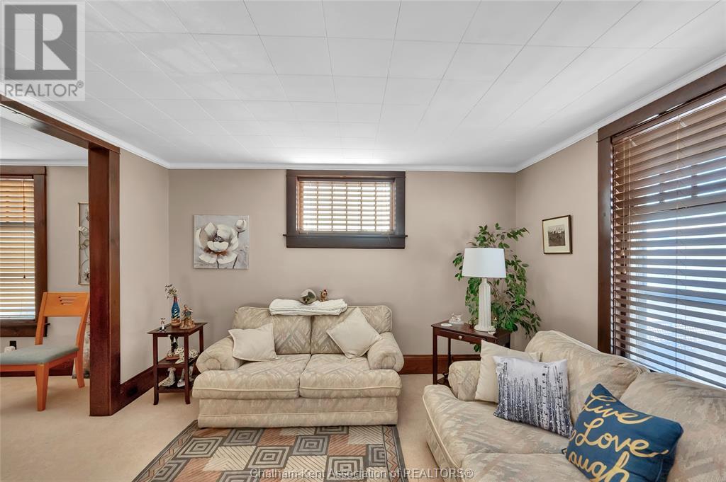 Property at 15 Joseph STREET image 5