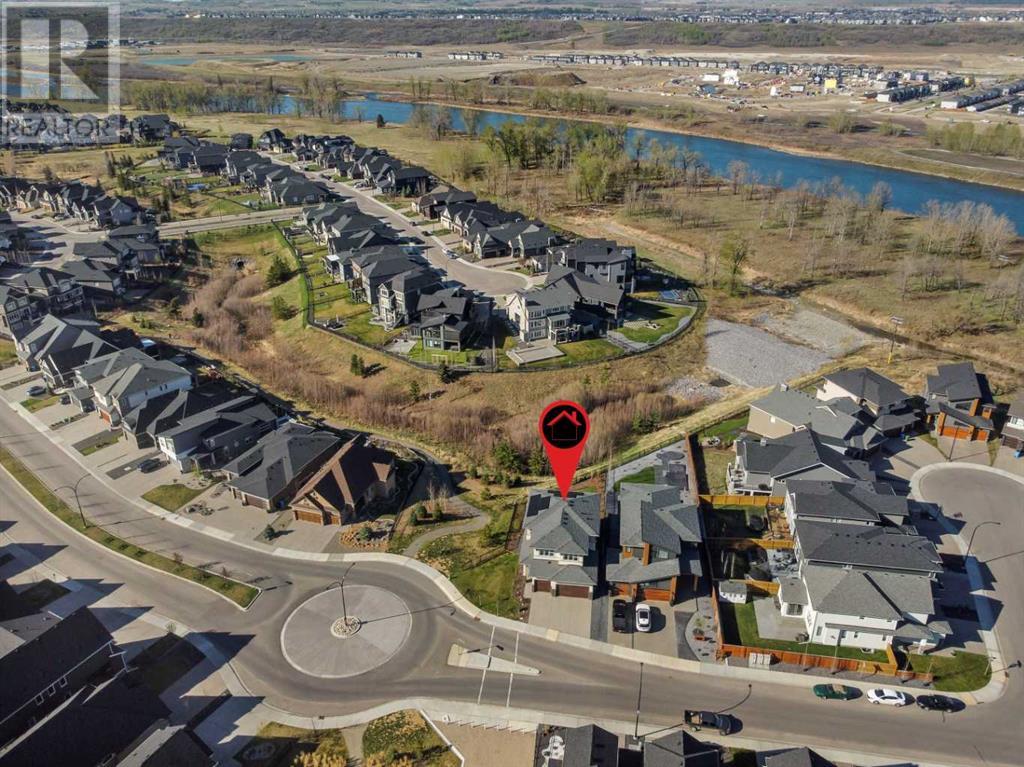 Property at 9 Cranbrook Cape SE image 3
